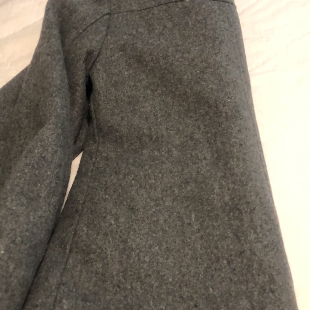 Gray coat - Picture 5 of 5